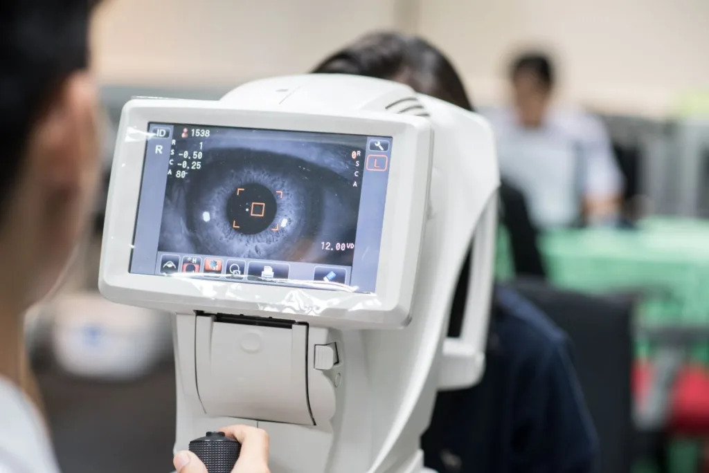 NEURO-OPHTHALMOLOGIST Testing for Head Injury Patients at Radius TBI