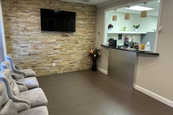 lobby-photo Radius TBI Traumatic Brain Injury and Concussion Treatment Care in Ft. Lauderdale, Florida / Brain Doctors | Contact